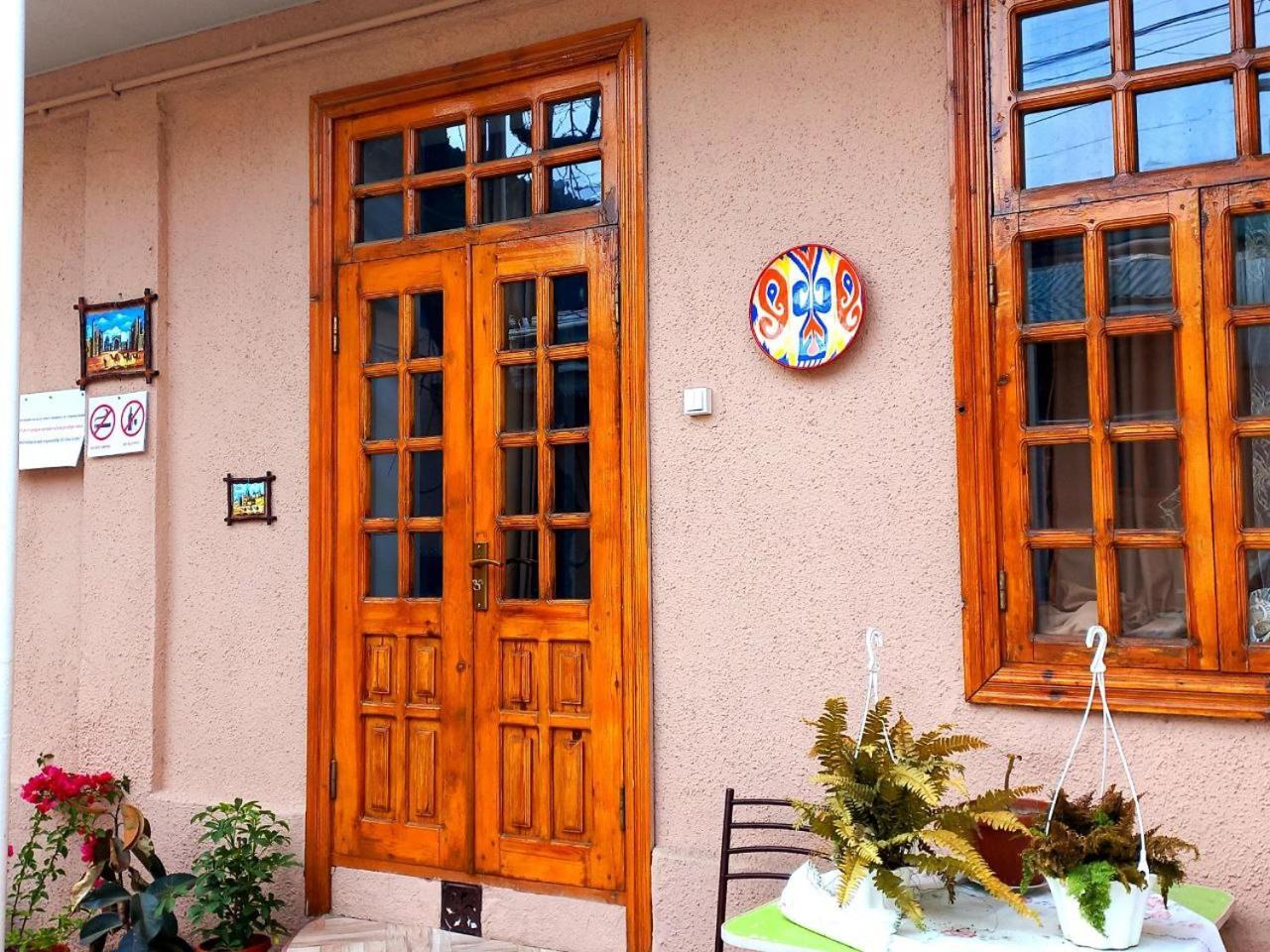 Istirohat Guest House Samarkanda Zewnętrze zdjęcie
